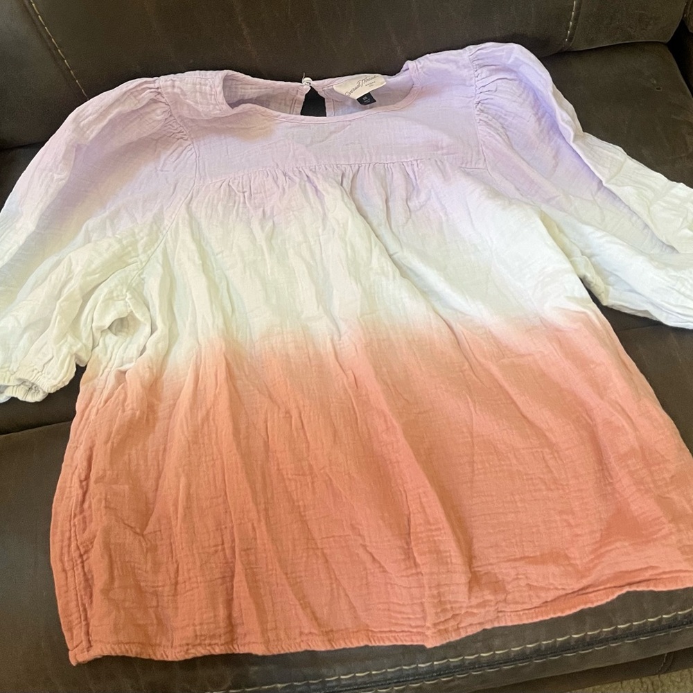 Universal Thread Pink and White Ombre Blouse